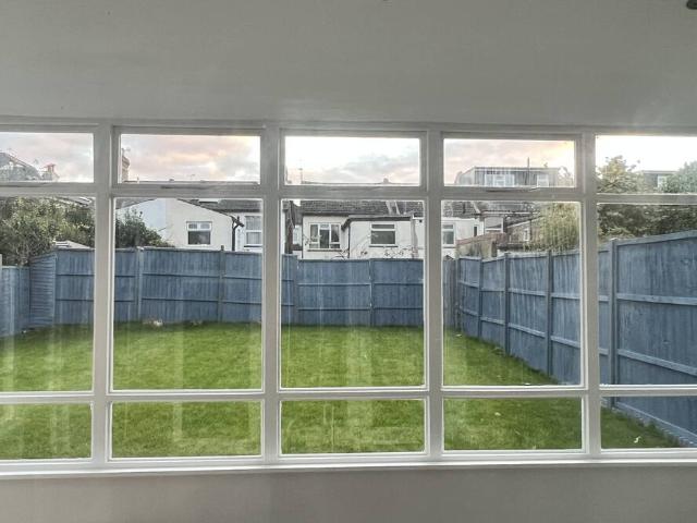 London, N3 1ND, United Kingdom | 5 bed house for rent #131169938 | Rentberry