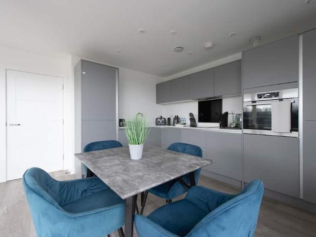 London, N4 2PQ, United Kingdom | 2 bed apartment for rent #97118432 | Rentberry