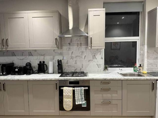 London, NW6 2QN, United Kingdom | 3 bed apartment for rent #168701254 | Rentberry