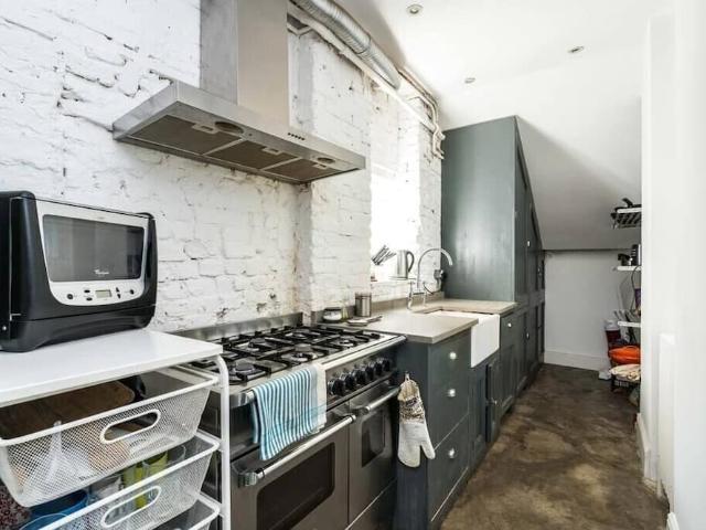 London, NW6 3RE, United Kingdom | 3 bed condo for rent #113973522 | Rentberry