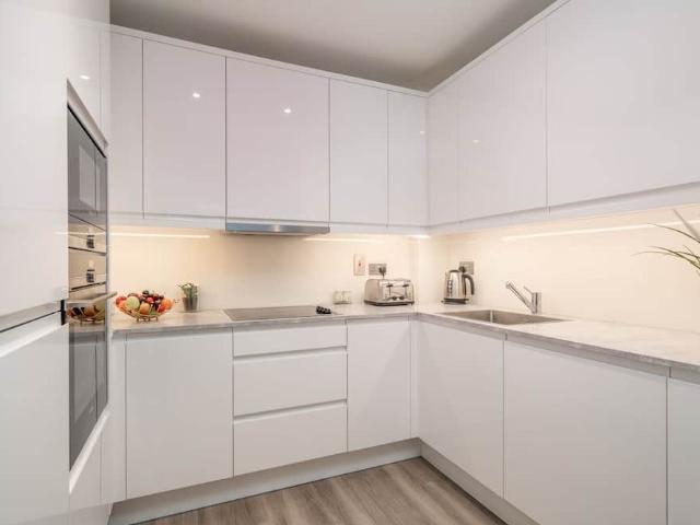 London, NW9 4FL, United Kingdom | 2 bed apartment for rent #117326899 | Rentberry