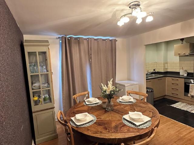 London, NW9 5XW, United Kingdom | 2 bed apartment for rent #133630391 | Rentberry