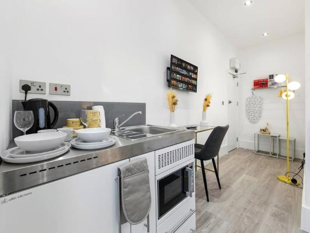 London, NW10 3RX, United Kingdom | 1 bed apartment for rent #172275945 | Rentberry