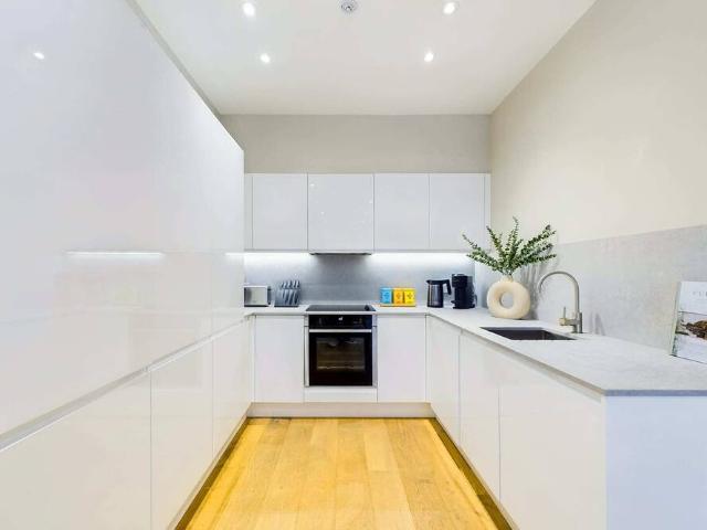 London, NW1 0QG, United Kingdom | 2 bed apartment for rent #128025888 | Rentberry