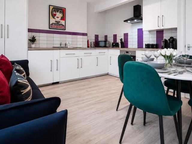 London, NW1 1PH, United Kingdom | 2 bed apartment for rent #168769972 | Rentberry