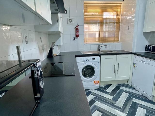 London, NW1 1QU, United Kingdom | 2 bed apartment for rent #96367414 | Rentberry