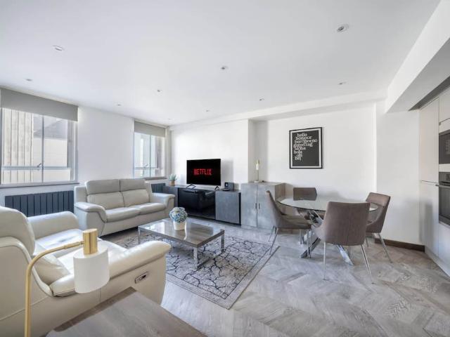 London, NW1 5LQ, United Kingdom | 3 bed house for rent #167310463 | Rentberry