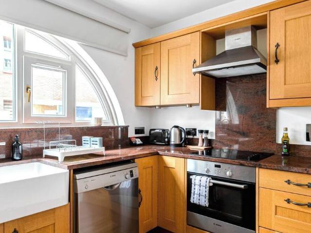 London, NW1 6TG, United Kingdom | 2 bed apartment for rent #168029961 | Rentberry