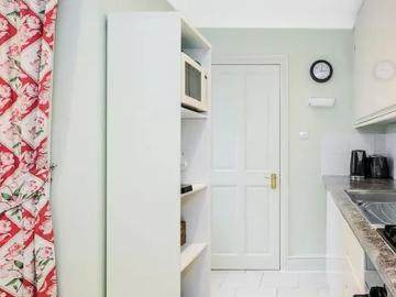 London, NW1 6HU, United Kingdom | 3 bed house for rent #97989564 | Rentberry