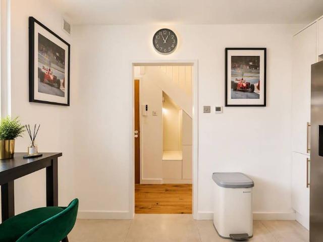 London, NW1 6LE, United Kingdom | 2 bed house for rent #167749108 | Rentberry