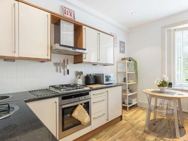 London, NW3 1ND, United Kingdom | 1 bed apartment for rent #176024609 | Rentberry