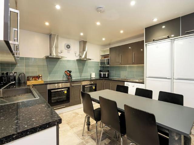 London, SE5 8QZ, United Kingdom | 7 bed house for rent #176002682 | Rentberry