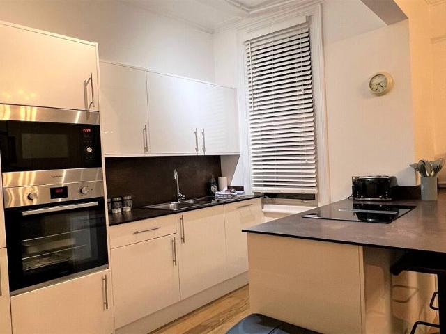 London, SE6 3AU, United Kingdom | 3 bed apartment for rent #116834530 | Rentberry