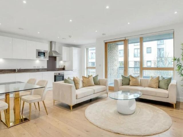 London, SE8 3GP, United Kingdom | 2 bed apartment for rent #175989753 | Rentberry