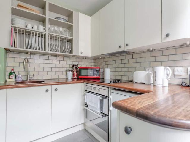 London, SE17 3AE, United Kingdom | 2 bed apartment for rent #96039178 | Rentberry
