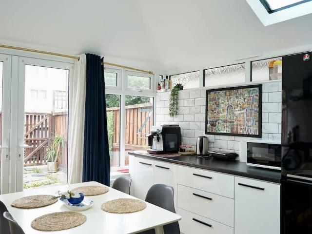 London, SE14 6HP, United Kingdom | 2 bed house for rent #172263513 | Rentberry
