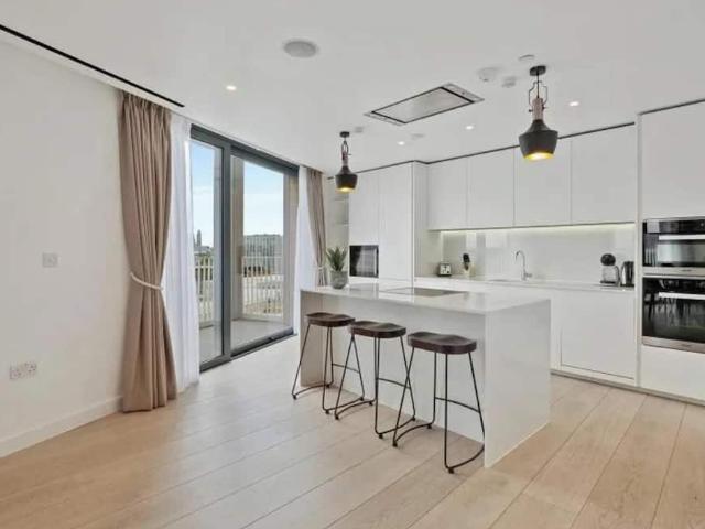 London, SE1 0PN, United Kingdom | 3 bed apartment for rent #169065351 | Rentberry