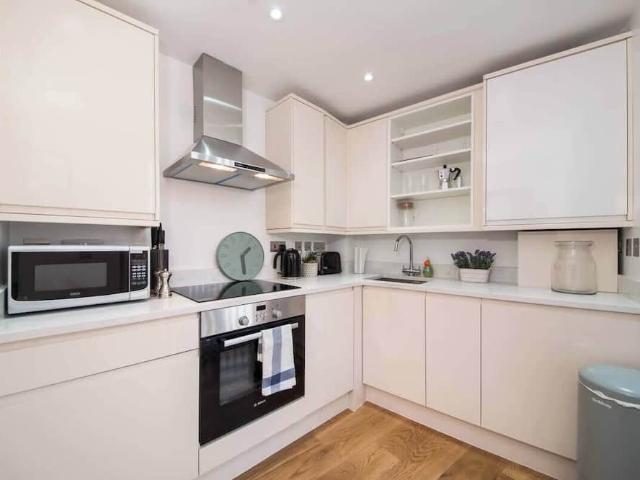 London, SE1 1QL, United Kingdom | 2 bed apartment for rent #169820100 | Rentberry