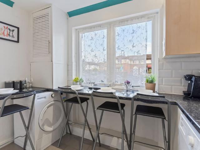 London, SE1 5HP, United Kingdom | 4 bed townhouse for rent #133195348 | Rentberry