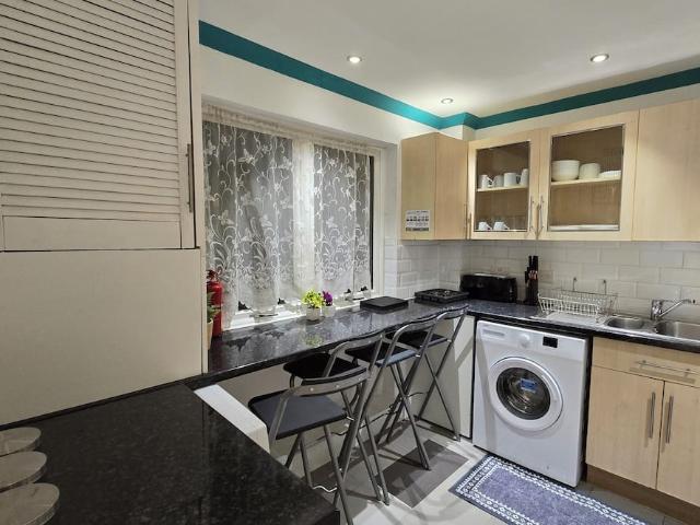London, SE1 5HP, United Kingdom | 4 bed house for rent #131488693 | Rentberry