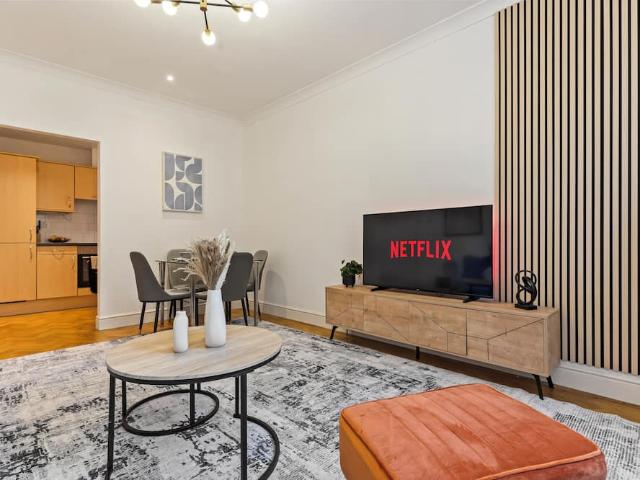 London, SE1 8HA, United Kingdom | 2 bed apartment for rent #135654372 | Rentberry