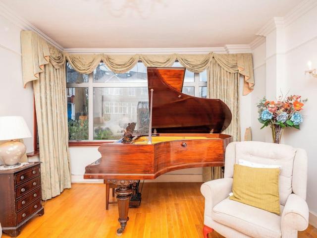 London, SE20 7RL, United Kingdom | 3 bed house for rent #147395830 | Rentberry