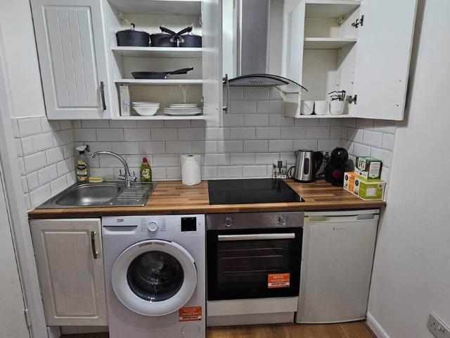 London, SE27 9JT, United Kingdom | 1 bed apartment for rent #168013919 | Rentberry