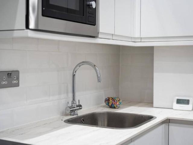 London, SE24 9BB, United Kingdom | 2 bed apartment for rent #147358707 | Rentberry