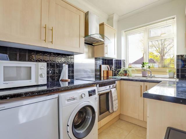 London, SE25 6BZ, United Kingdom | 1 bed apartment for rent #152261358 | Rentberry