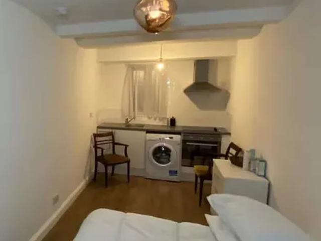 London, SE2 9UP, United Kingdom | 5 bed house for rent #167291293 | Rentberry
