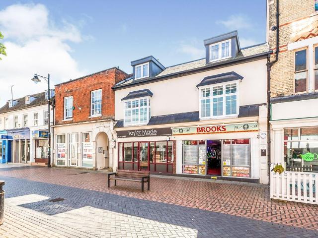 London Street, Basingstoke RG21, 1 bed flat to rent, £1,050 pcm | PrimeLocation