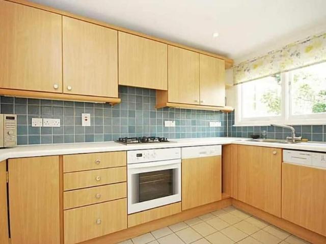 London, SW5 0RP, United Kingdom | 2 bed apartment for rent #165019860 | Rentberry