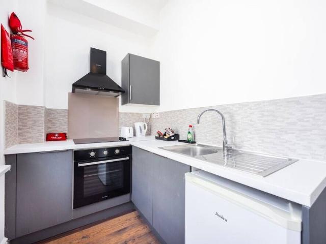 London, SW5 9EF, United Kingdom | 1 bed apartment for rent #171784228 | Rentberry