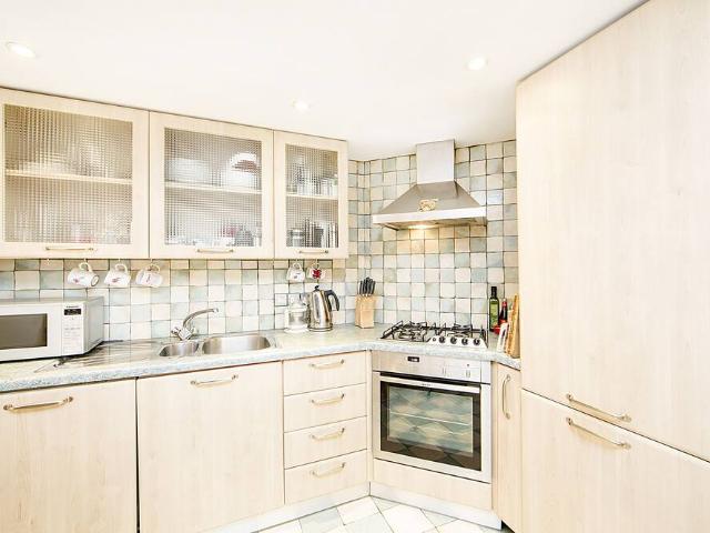 London, SW5 9NW, United Kingdom | 1 bed apartment for rent #109133759 | Rentberry