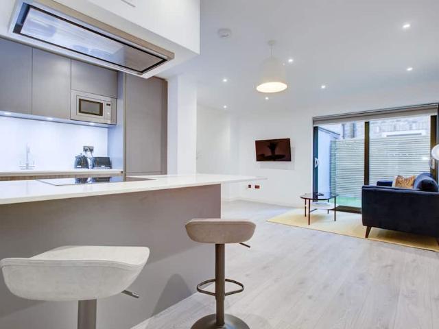 London, SW6 5RX, United Kingdom | 2 bed apartment for rent #170090605 | Rentberry