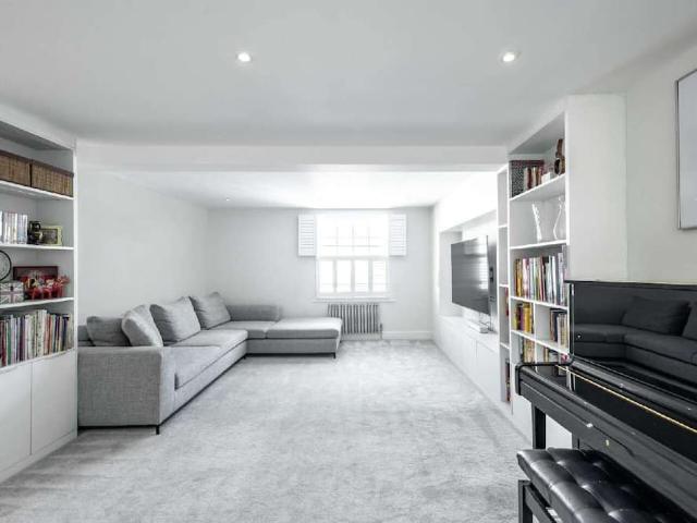 London, SW7 1EJ, United Kingdom | 4 bed townhouse for rent #147269230 | Rentberry
