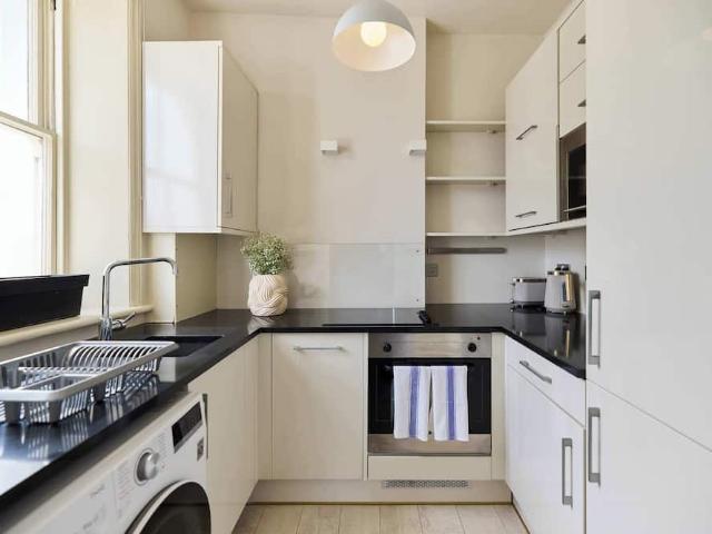 London, SW7 2EB, United Kingdom | Studio apartment for rent #171152116 | Rentberry