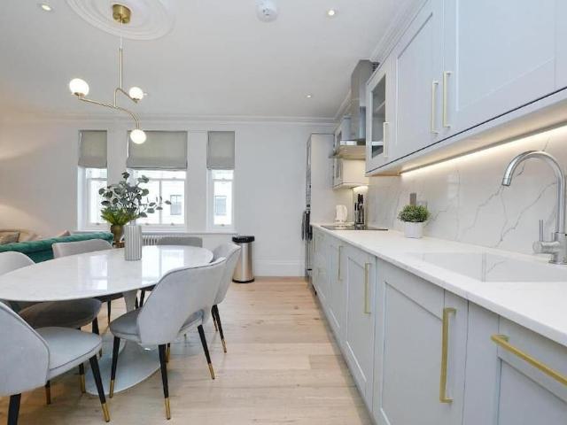 London, SW7 2ED, United Kingdom | 3 bed apartment for rent #115553502 | Rentberry