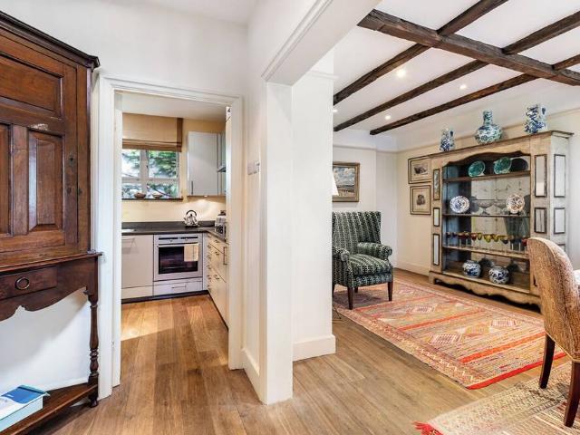 London, SW7 2SE, United Kingdom | 2 bed house for rent #170793289 | Rentberry