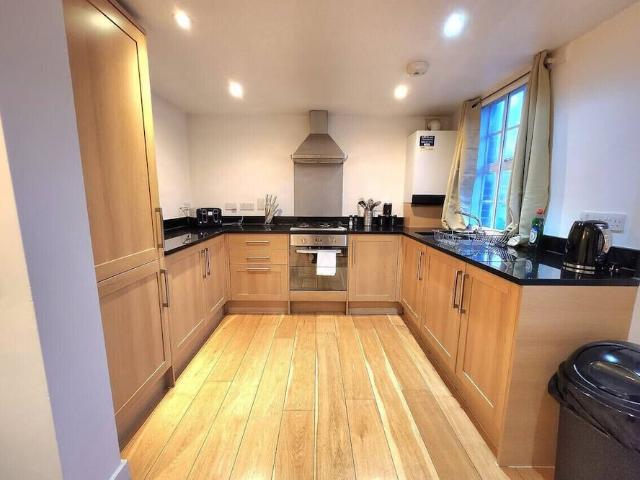 London, SW8 1UQ, United Kingdom | 2 bed apartment for rent #160295385 | Rentberry