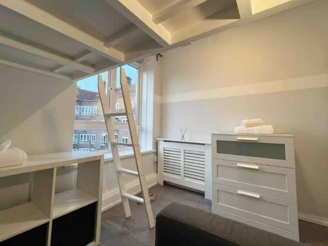 London, SW8 1ET, United Kingdom | 1 bed house for rent #147434155 | Rentberry