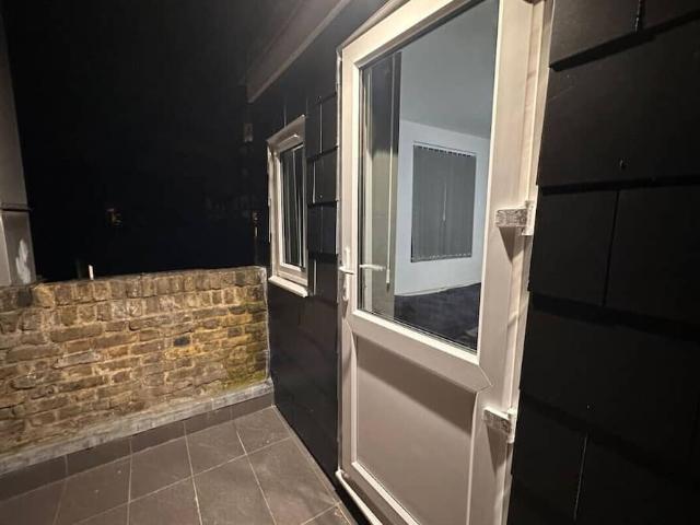 London, SW8 1RH, United Kingdom | 1 bed house for rent #164720948 | Rentberry