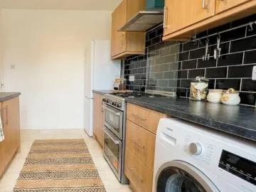 London, SW8 4JJ, United Kingdom | 3 bed apartment for rent #165279351 | Rentberry