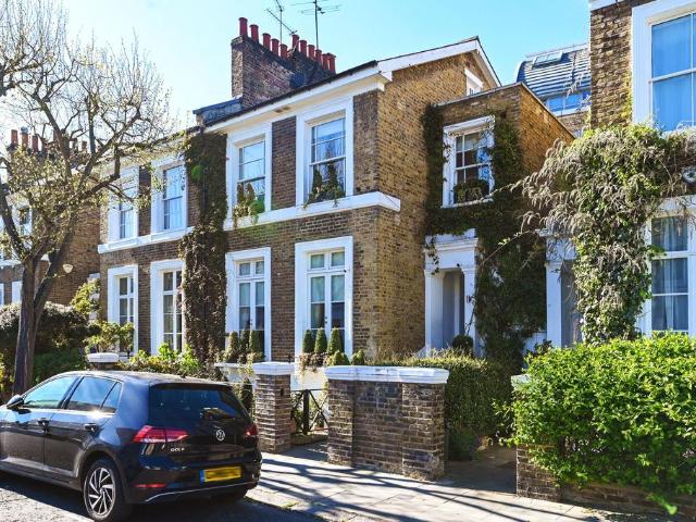 London SW10 5 bed terraced house to rent £21,667 pcm £5,000 pw