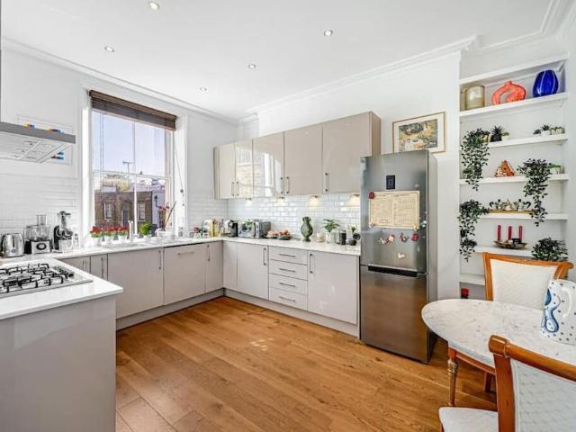 London, SW10 9DF, United Kingdom | 2 bed apartment for rent #176021817 | Rentberry