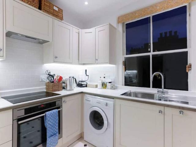 London, SW10 0JQ, United Kingdom | 2 bed apartment for rent #96782796 | Rentberry