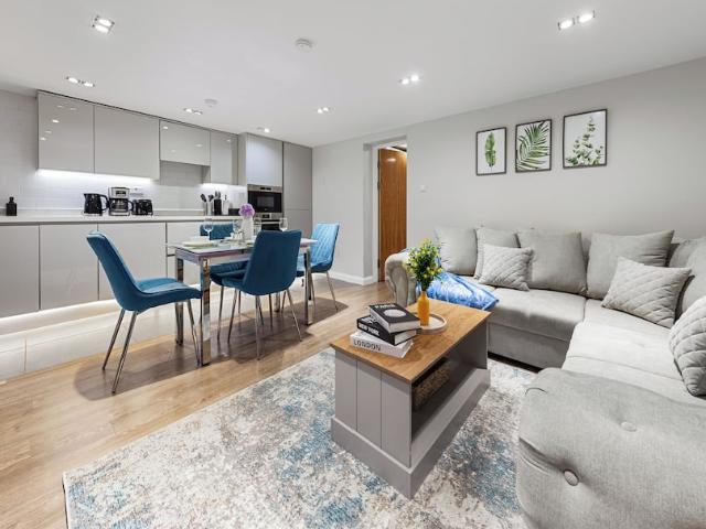 London, SW11 5RW, United Kingdom | 1 bed house for rent #167509993 | Rentberry