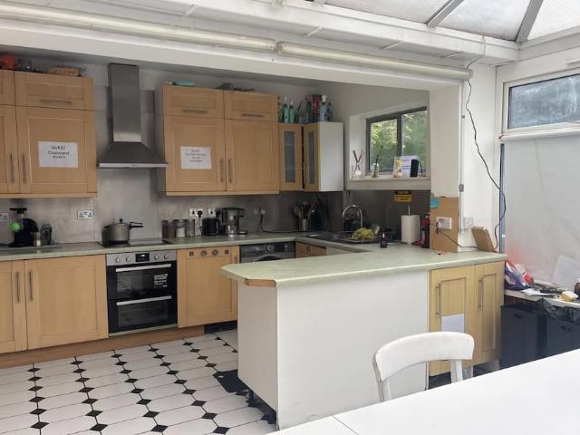 London, SW12 0LF, United Kingdom | 1 bed house for rent #176021248 | Rentberry