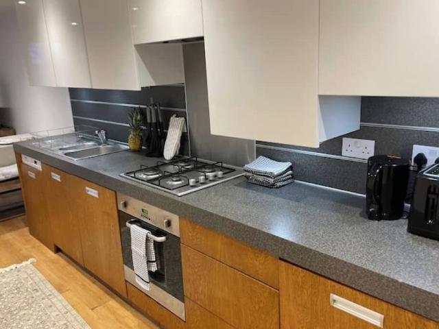 London, SW17 0HN, United Kingdom | 2 bed apartment for rent #172930462 | Rentberry