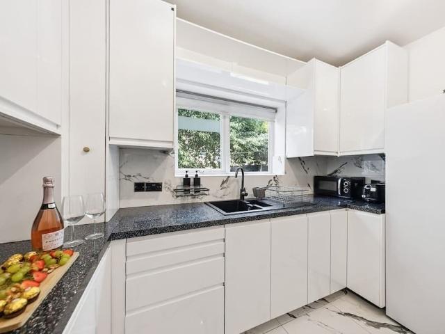 London, SW15 5EU, United Kingdom | 3 bed house for rent #165069607 | Rentberry